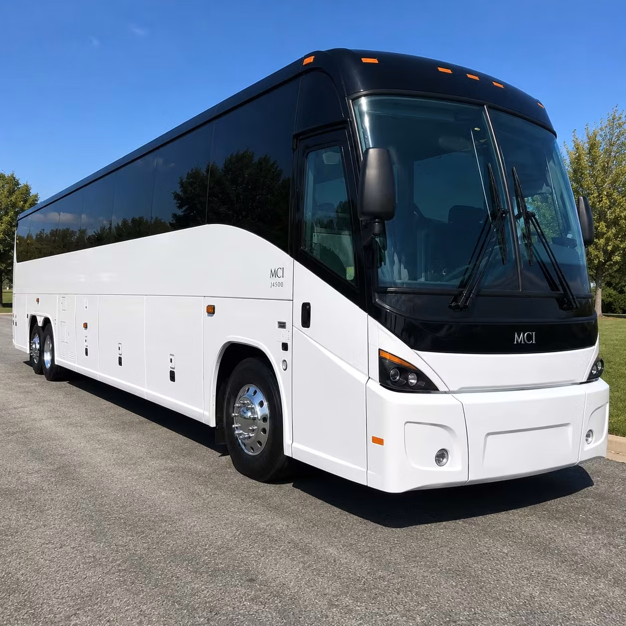 coachbussunrise com can handle sunrise airport transportation for groups of every size
