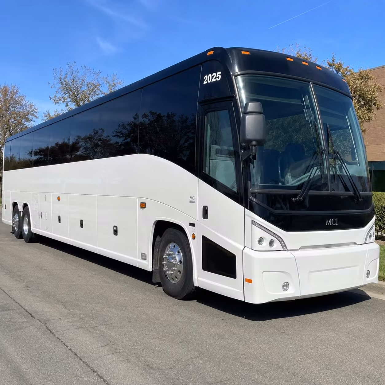 group concert bus rentals from fort lauderdale to sunrise are simple with coachbussunrise com