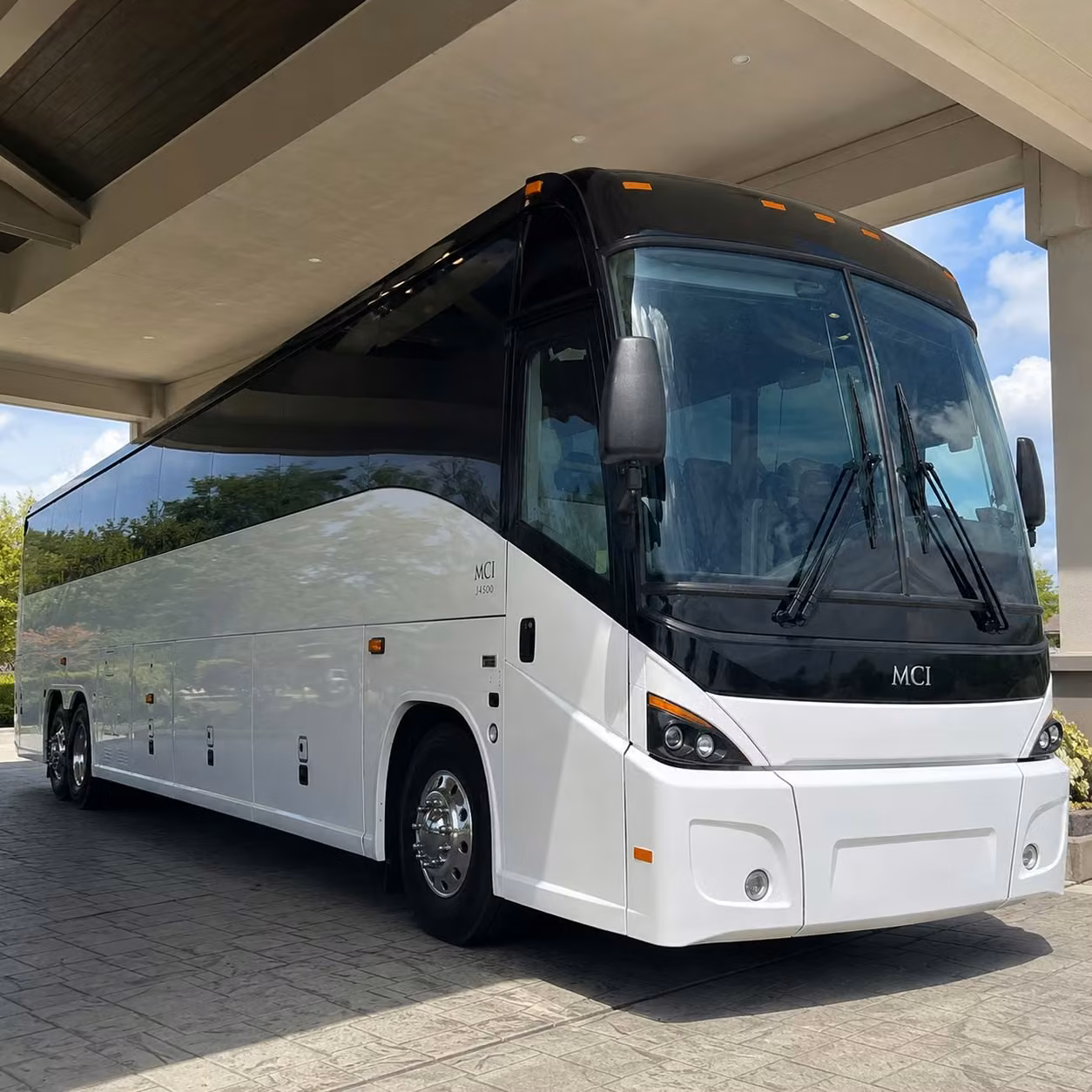 reliable shift transportation for sunrise healthcare and hospitality workers
